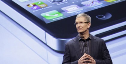 apple-ceo-tim-cook-iphone-5