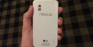 white-nexus-4
