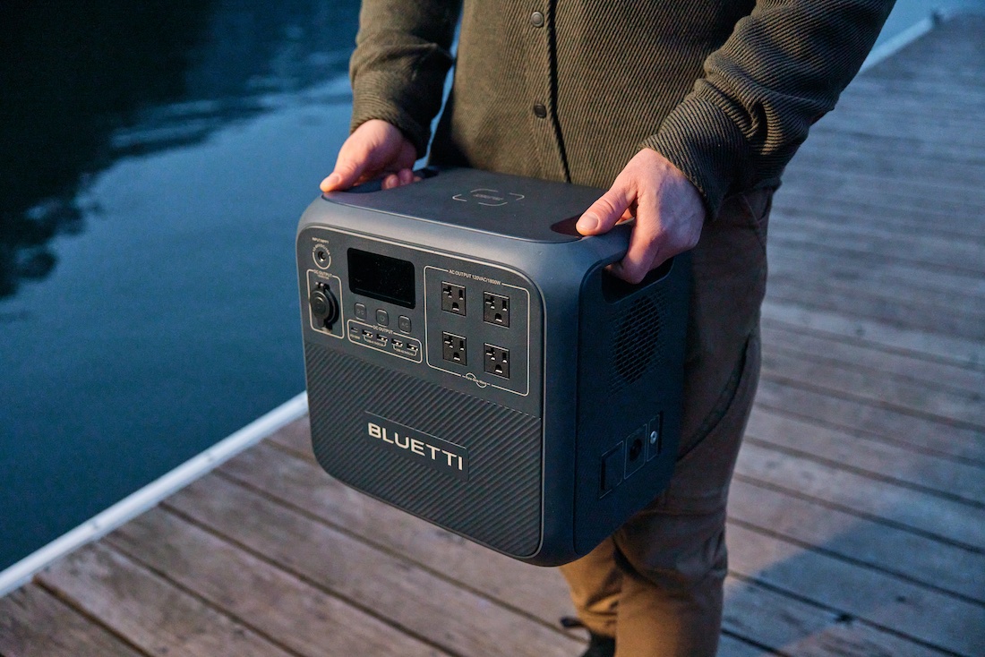 Bluetti AC180 Portable Power Station Review